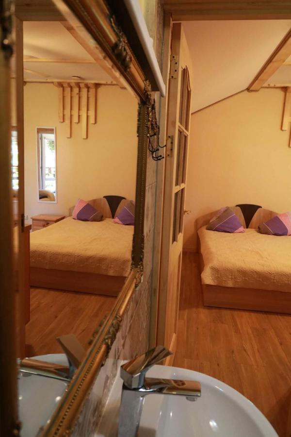 Namelis Nr 2 Adeles Sodyba Muize Exterior foto